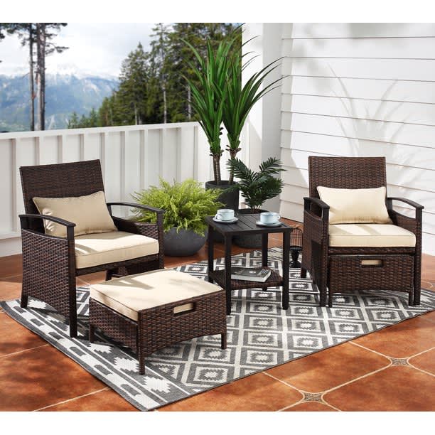 How to Make the Most of Cheap Patio Furniture