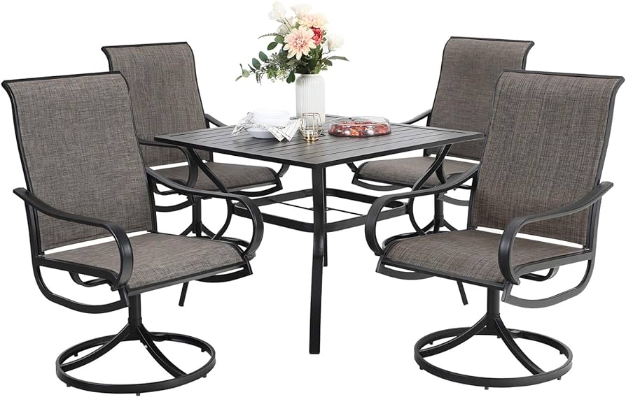 How to Choose Weather-Resistant and Easy-To-Clean Balcony Furniture