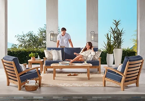 How to Find Clearance on Patio Furniture Sets