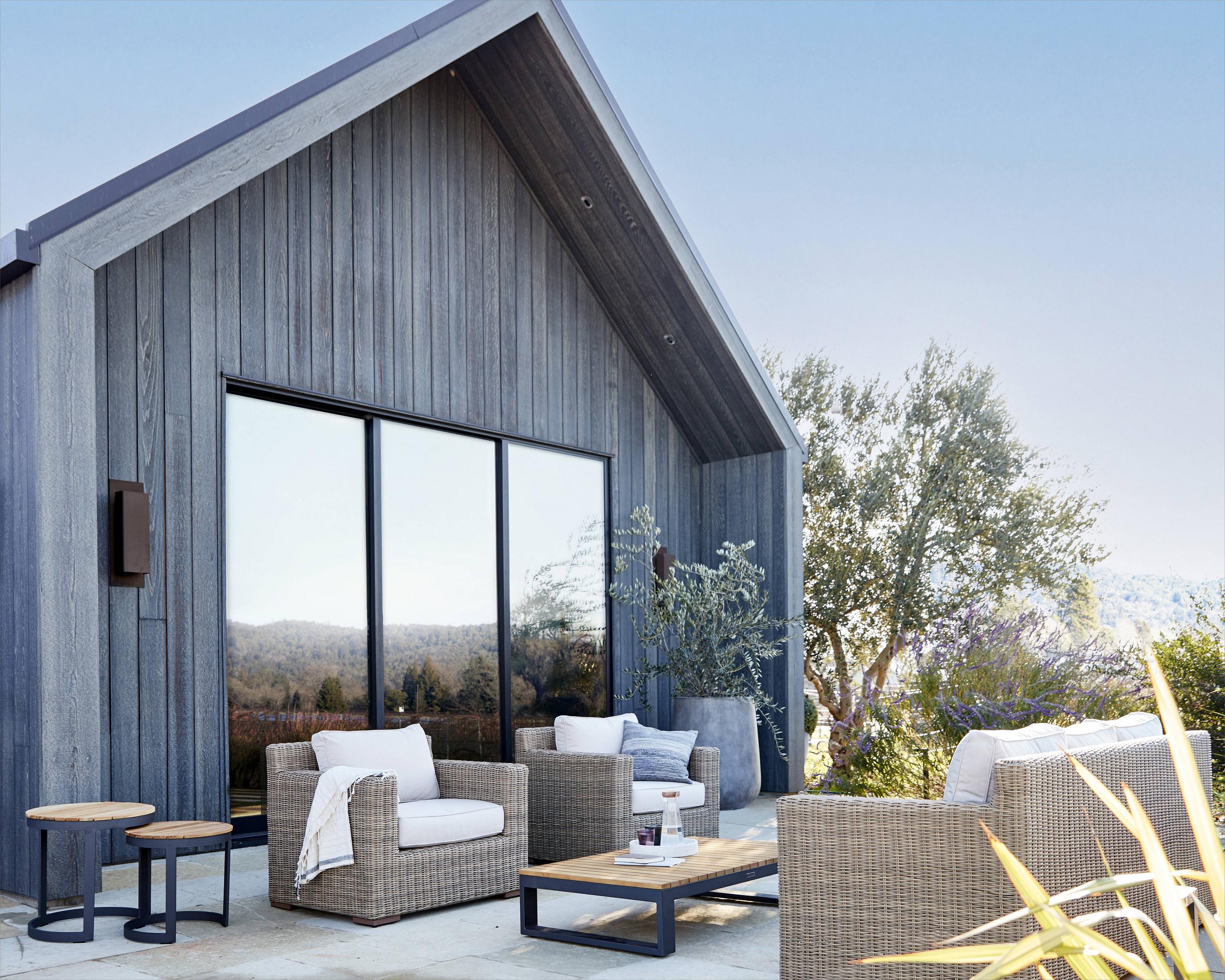 Turn Your Backyard Into a Vacation With Patio World Furniture and Accessories