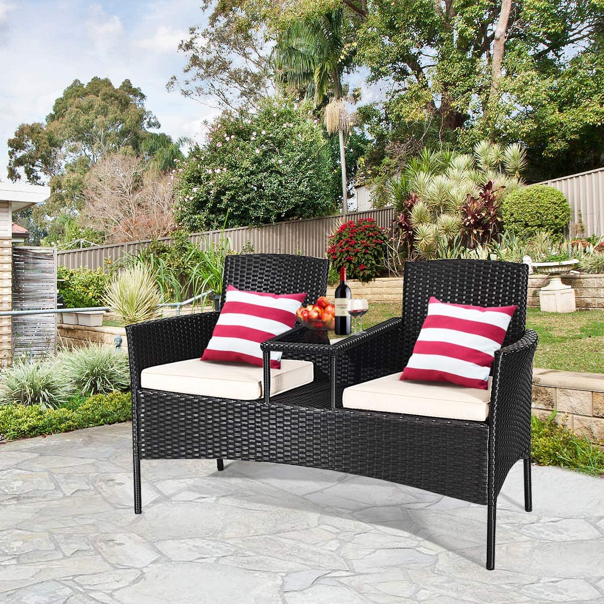Creating a Backyard Oasis With Outdoor Backyard Furniture