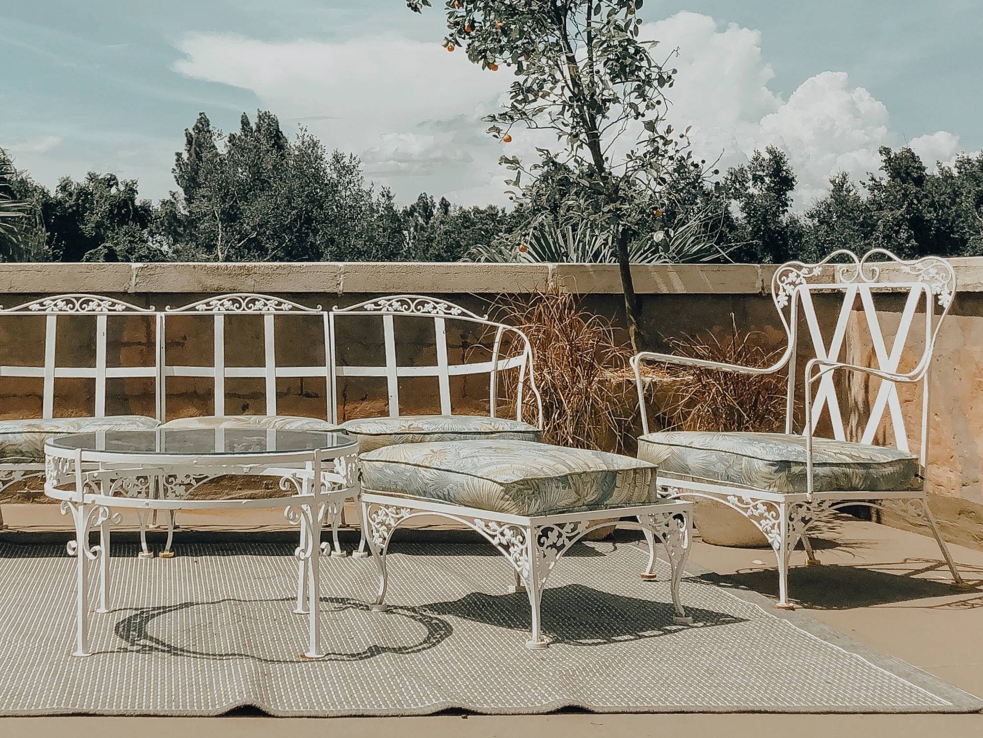 How to Find Patio Furniture