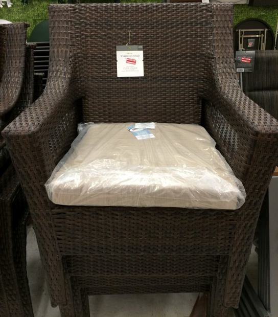 How to Find Quality Patio Furniture Clearance