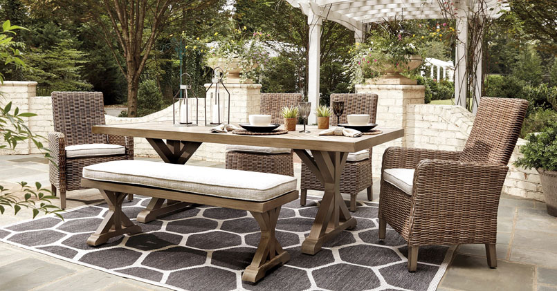 Boost Your Home’s Property Value With New Deck Furniture