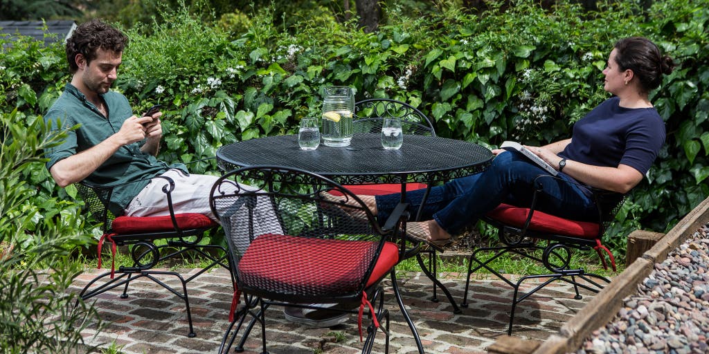 How to Get the Best Deal on Patio Furniture
