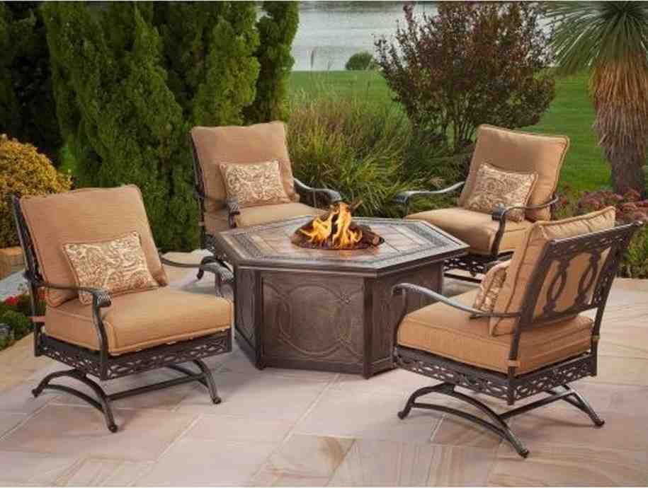 How to Shop for Patio Furniture on Sale
