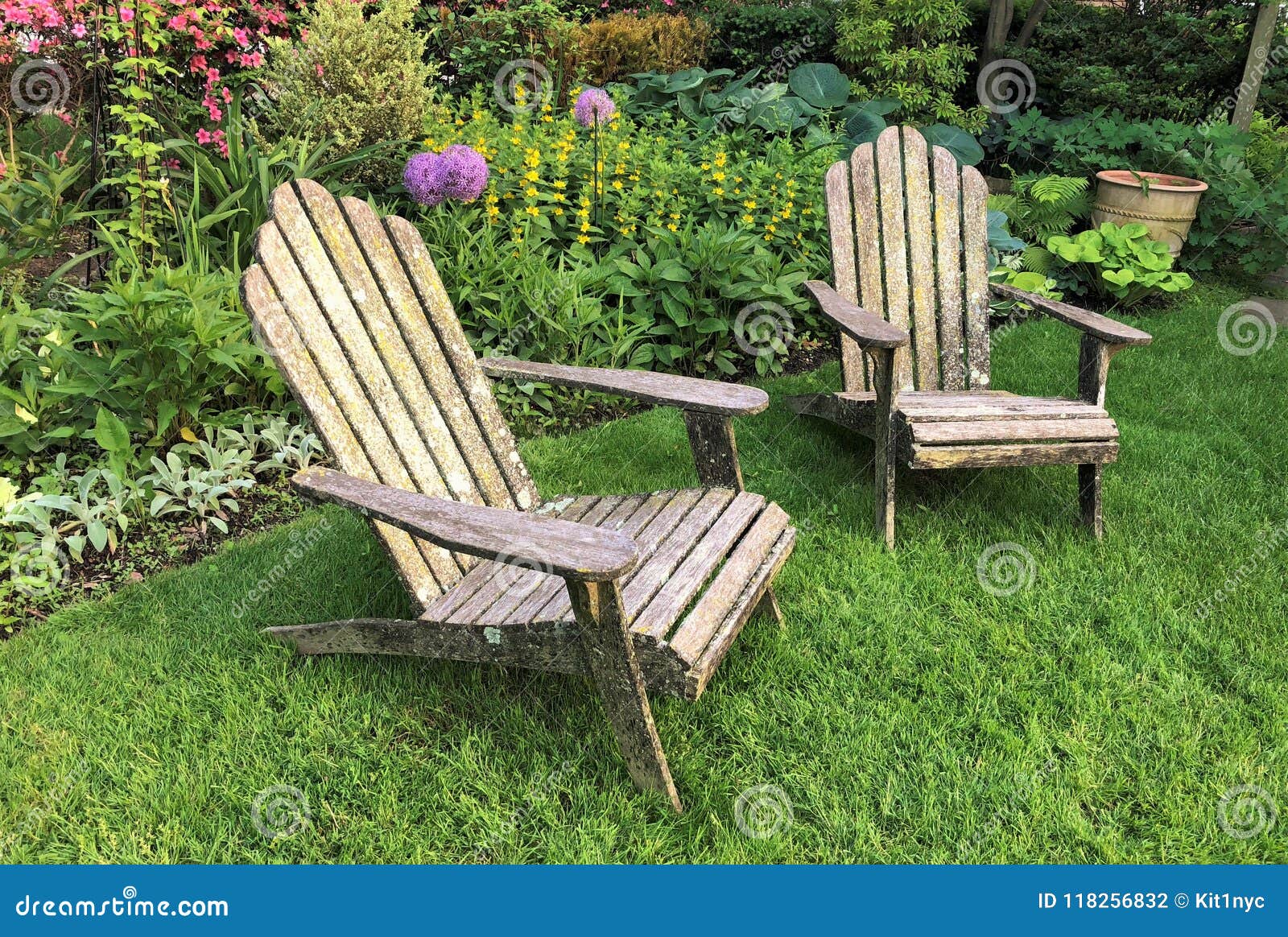 Relaxing Garden Chairs
