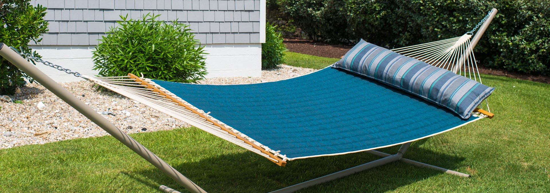 Island Outdoor Furniture Adds a Relaxing and Inviting Vibe to Your Backyard