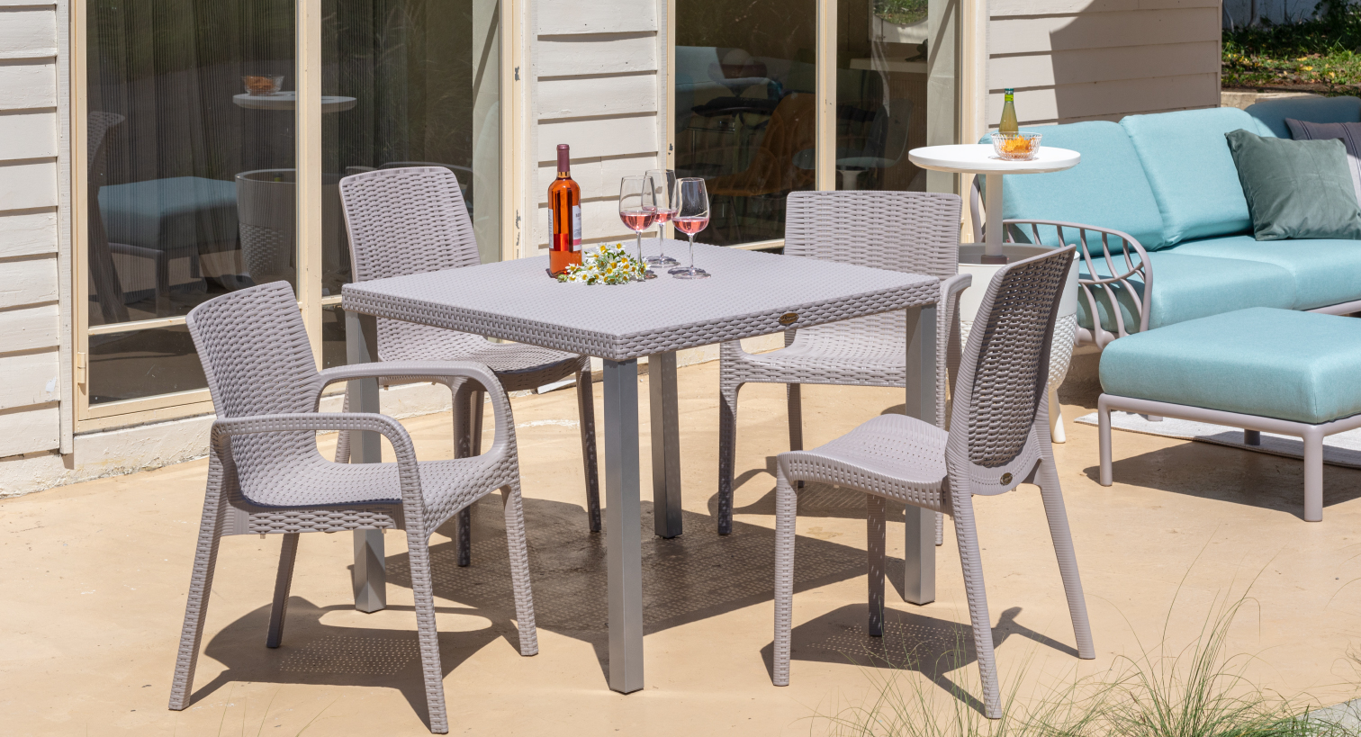 5 Types of Patio Furniture